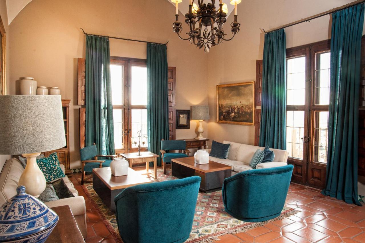 Parador De Alcañiz Buitenkant foto