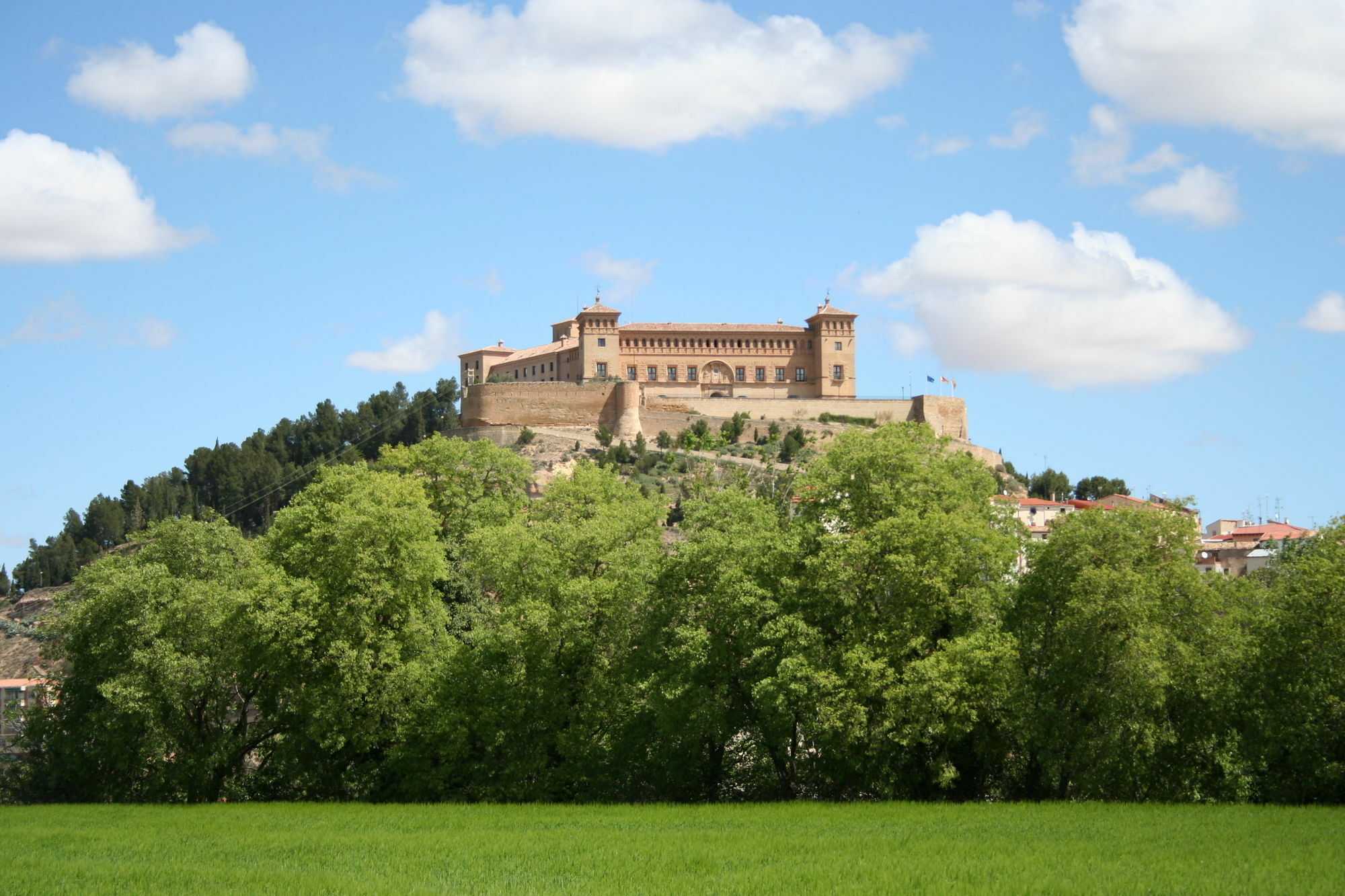 Parador De Alcañiz Buitenkant foto